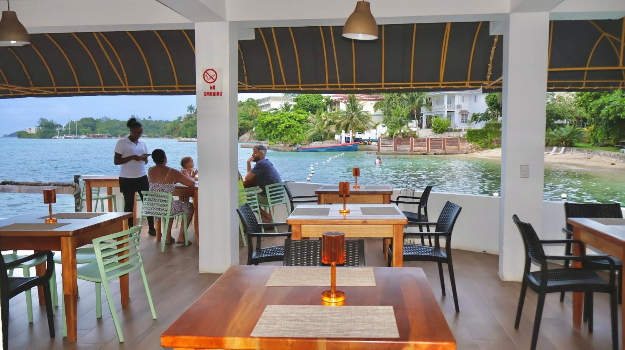 Ocean Palms Hotel Ocho Rios Kültér fotó