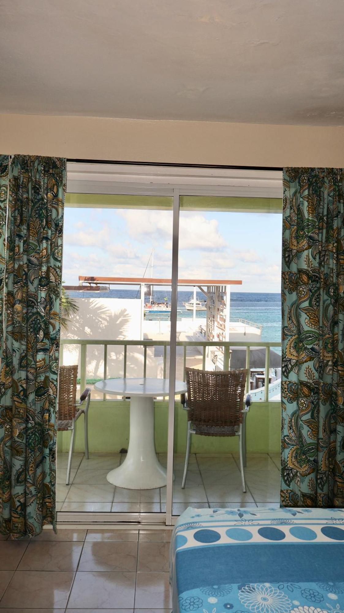 Ocean Palms Hotel Ocho Rios Kültér fotó
